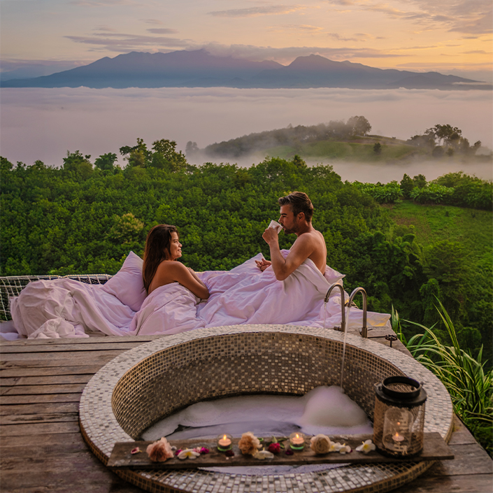Luxury Vacation Full Color